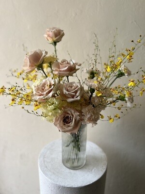 SHIMMER VASE