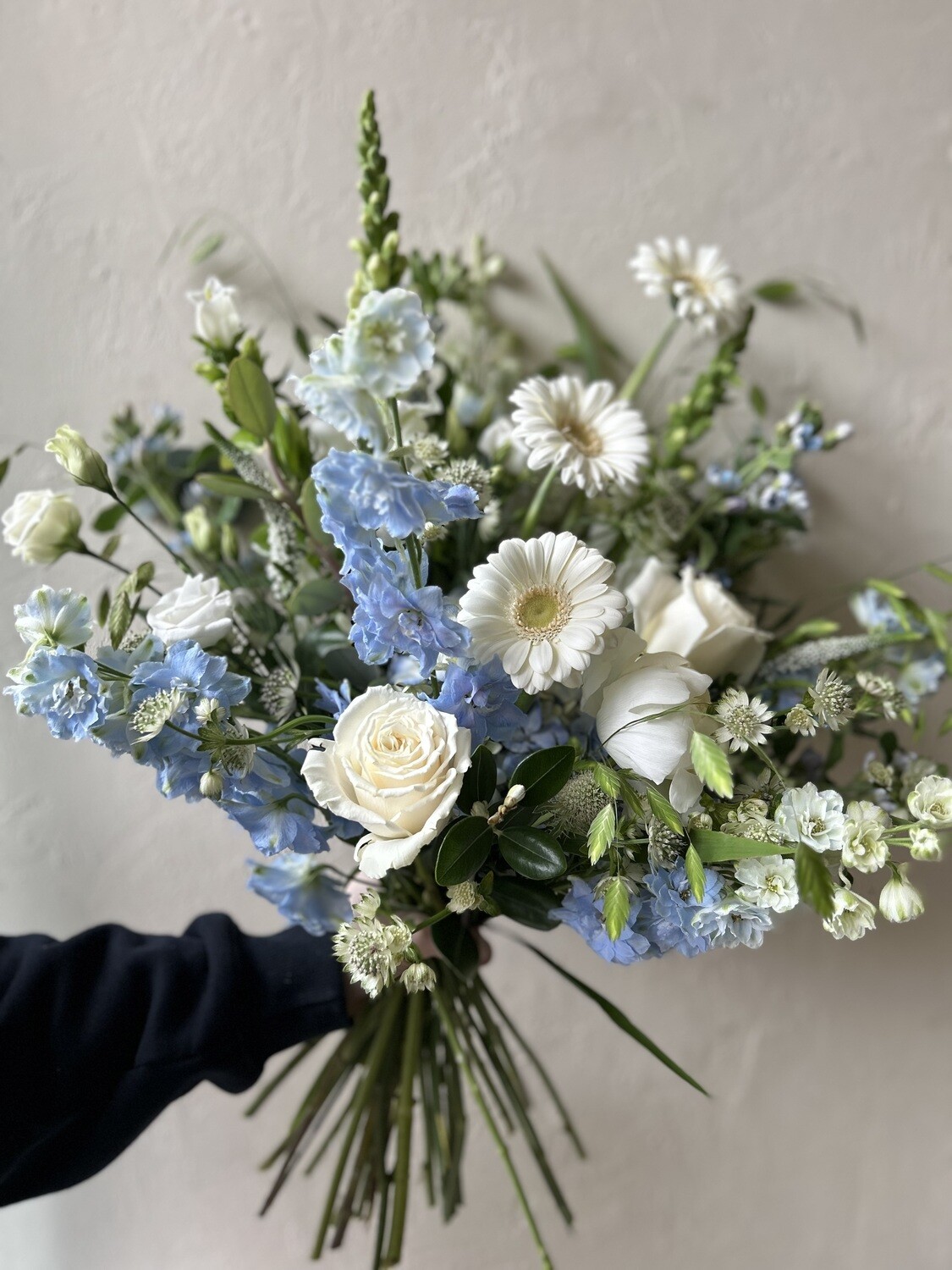 SPRINGTIME SKY HANDTIED BOUQUET