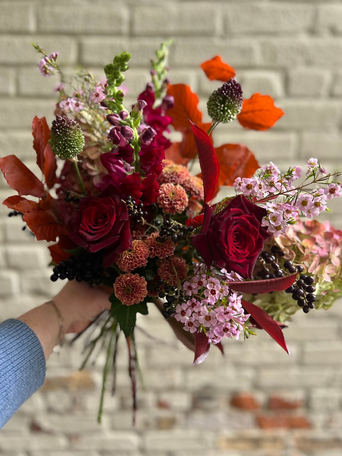 AUTUMN CUTIE HANDTIED BOUQUET