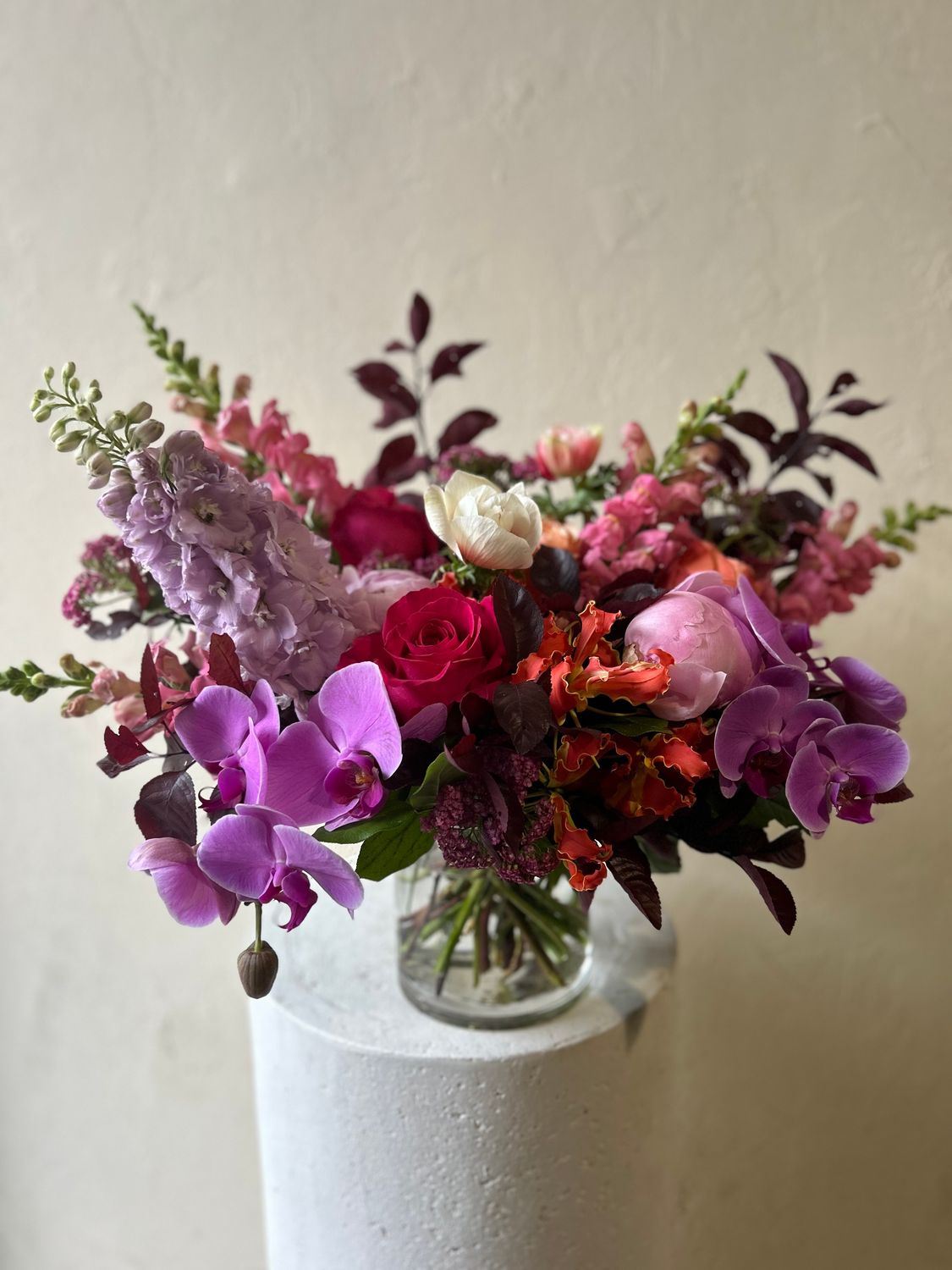 GLORIOUS VASE