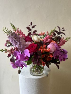 GLORIOUS VASE