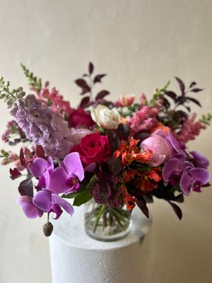 GLORIOUS VASE