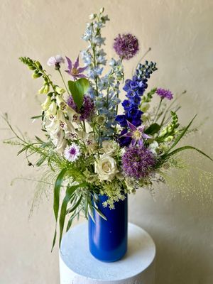 GATHERED GARDEN IN BLUE VASE