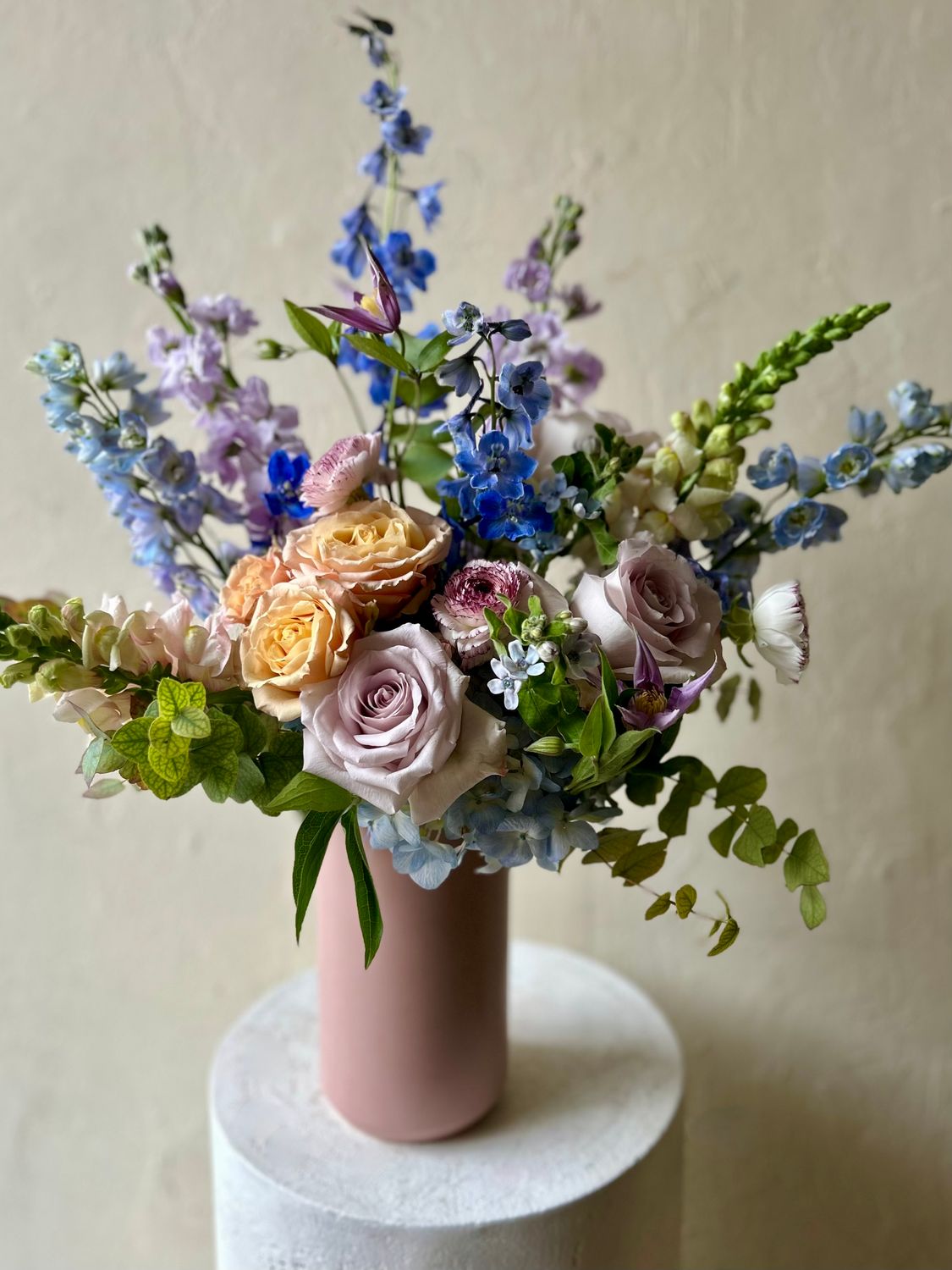 PASTEL SPRING IN PINK VASE