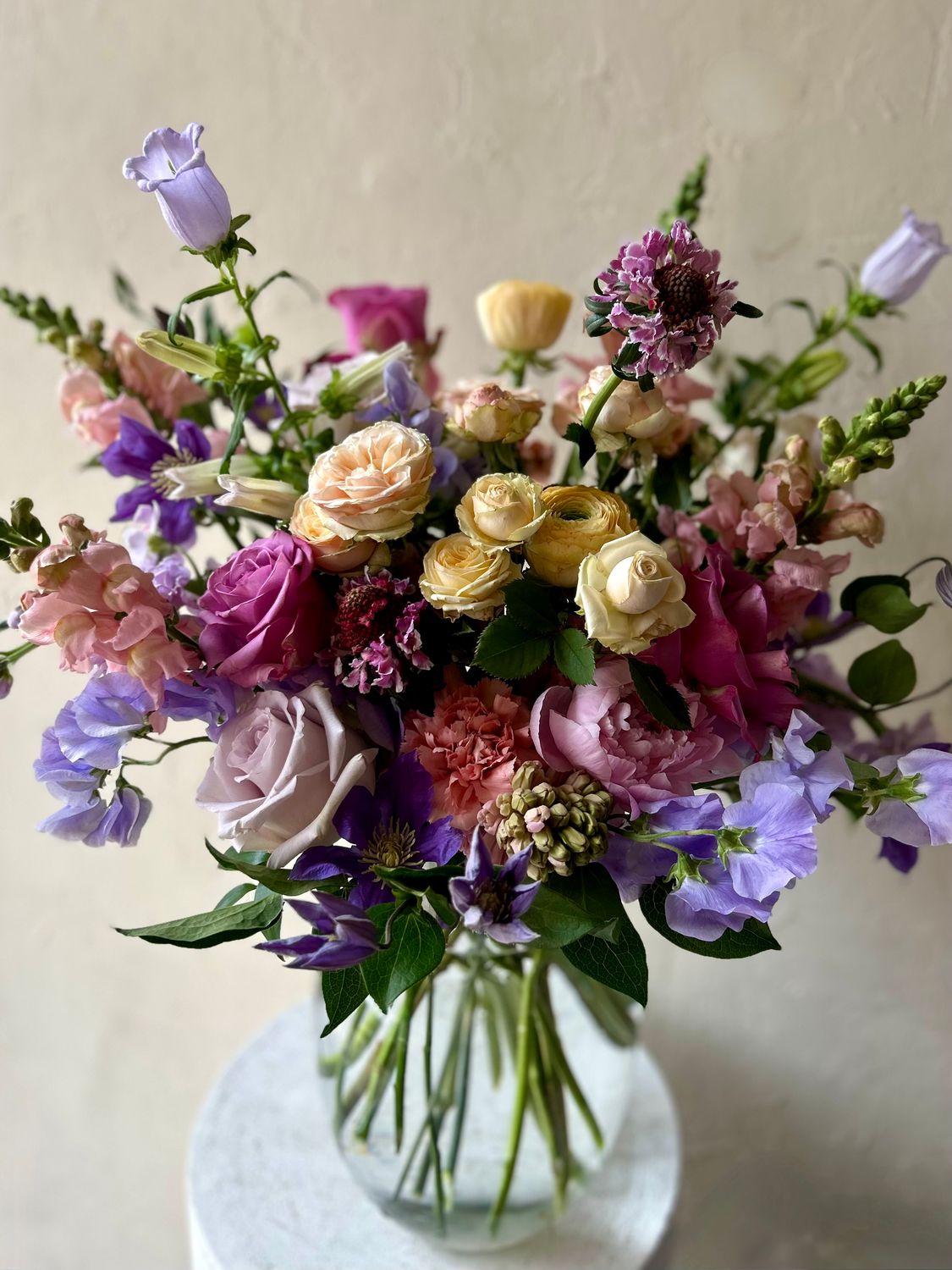 PRETTY SPRINGTIME VASE