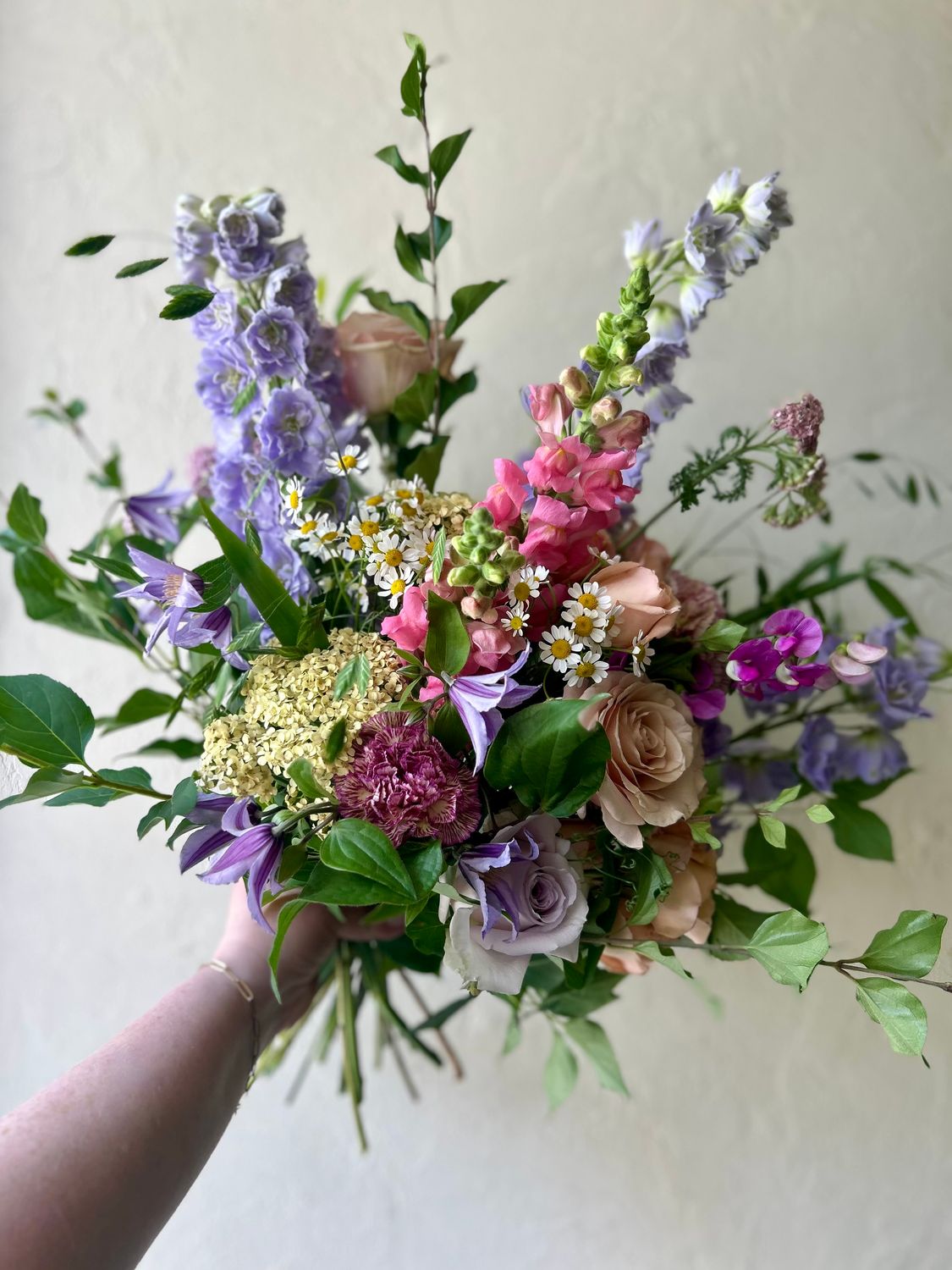 SIMPLY SWEET HANDTIED BOUQUET