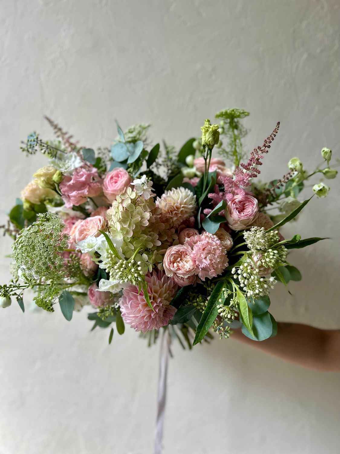 SUMMER SWEET HANDTIED BOUQUET