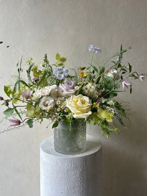 DAINTY HEIRLOOM VASE