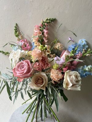 FAIRY FLOSS HANDTIED BOUQUET