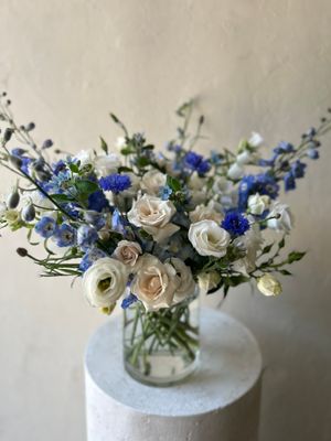 DELFT VASE
