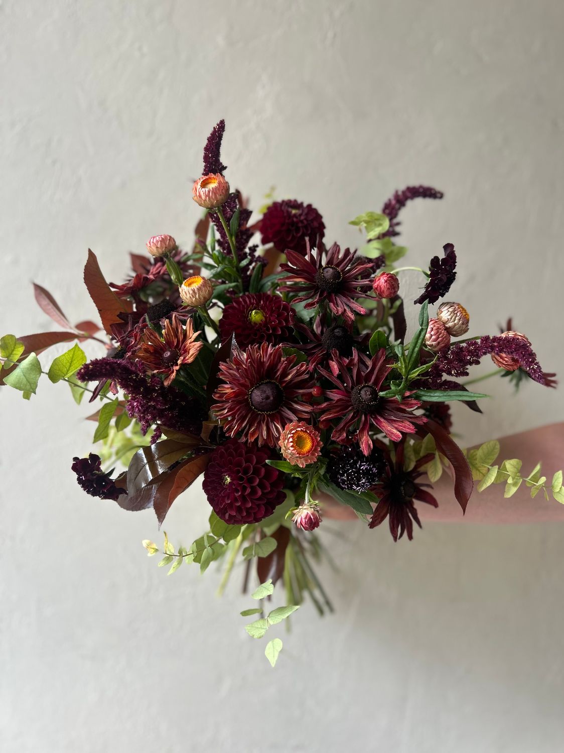 GARDEN GOTHIC HANDTIED BOUQUET