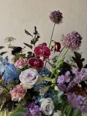 JEWELLED BEAUTY HANDTIED BOUQUET