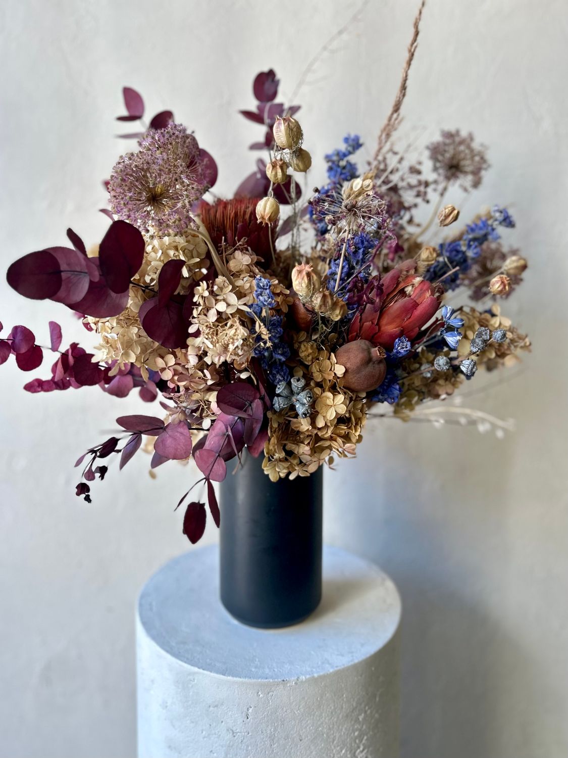 TWILIGHT BOTANICA DRIED ARRANGEMENT