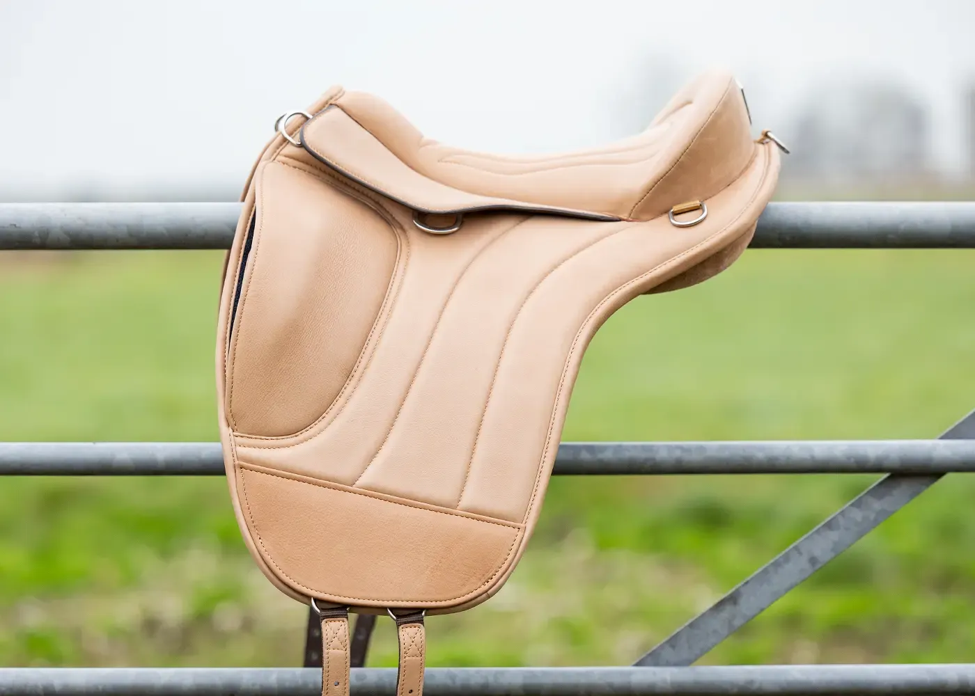 EDIX Union Leather – Skórzany Pad | Klasyczna Elegancja i Komfort