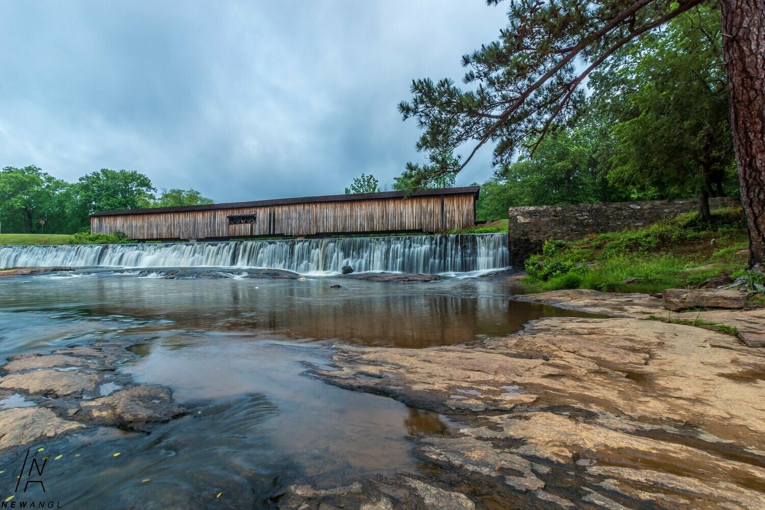 1072  Bridging The Past