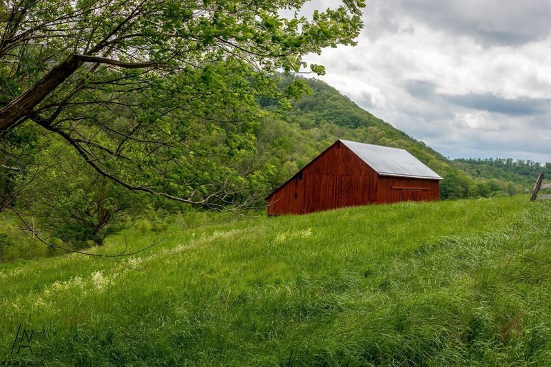 #5266 Red Barn
