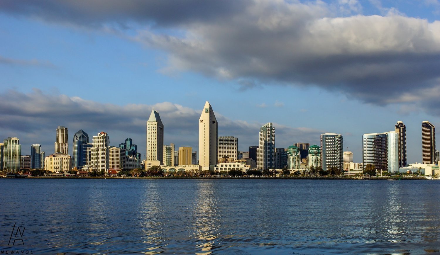 #2352 Skyline Bliss