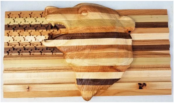 Flag Plaque with Bear Head (Lrg)