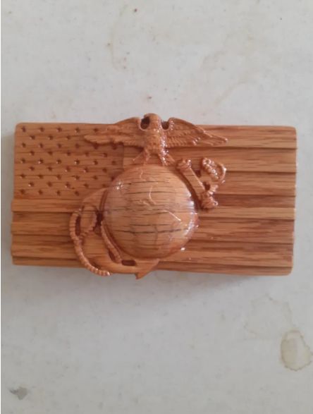 Marine with Flag Plaque (med)