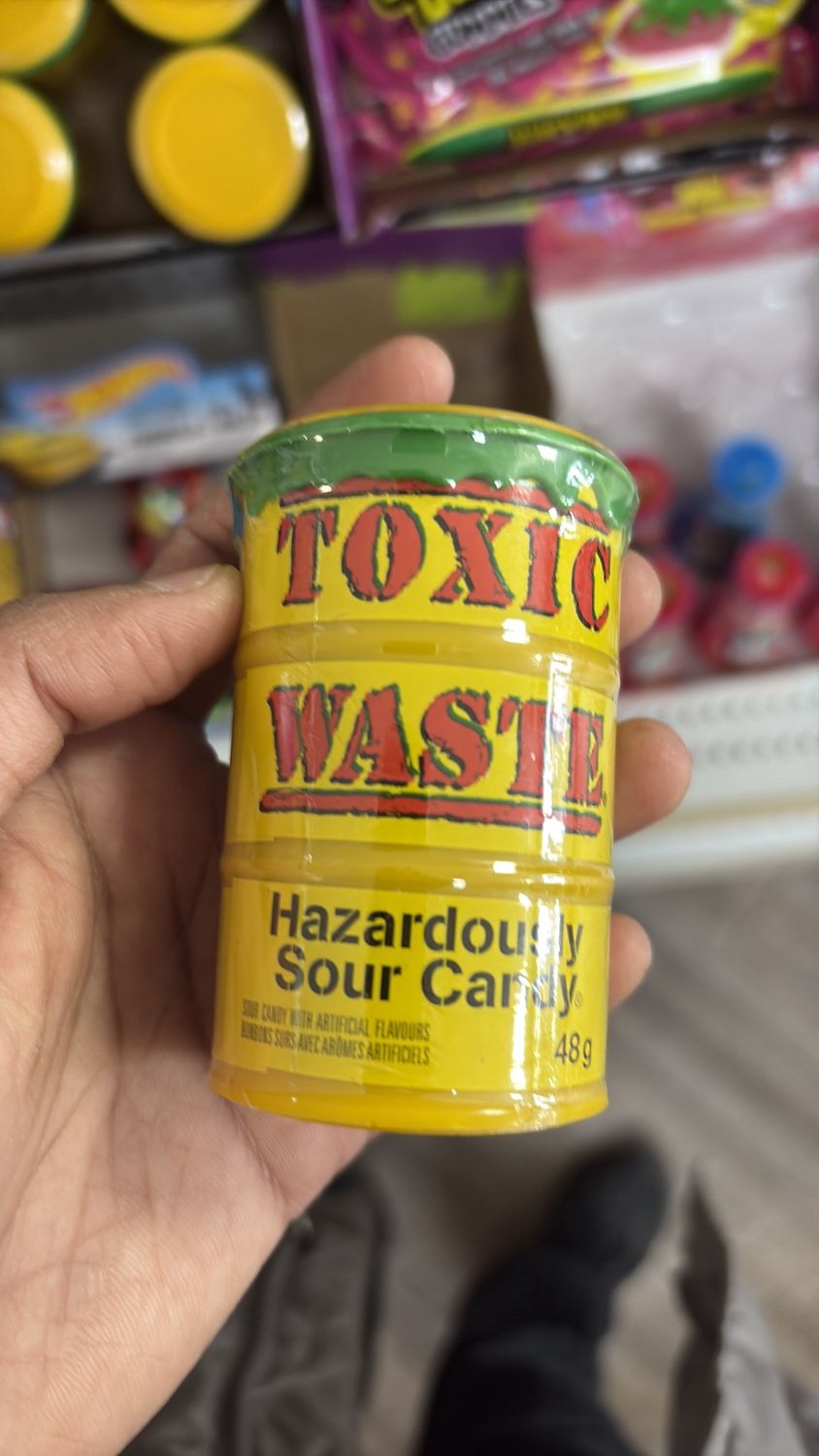 Toxic waste hazardously candy 48 g