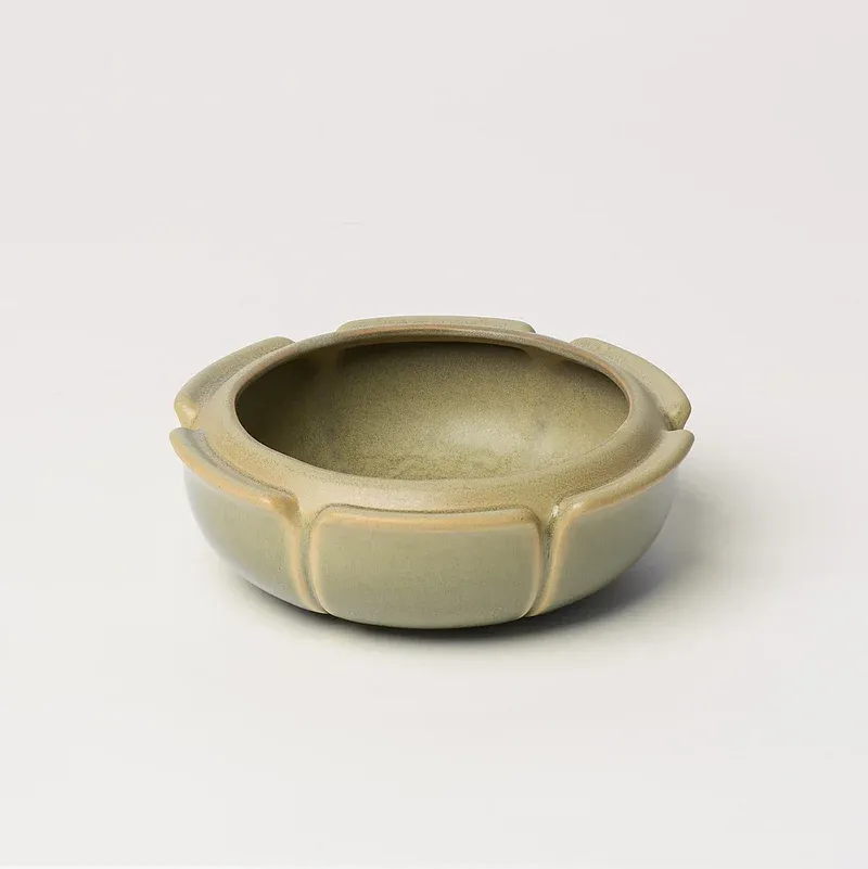 Large Flower Dish