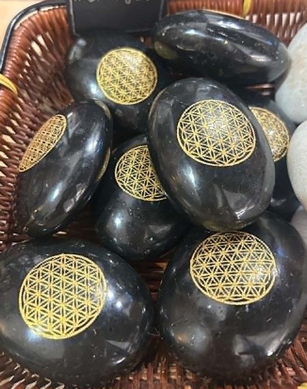 Black Tourmaline palmstones