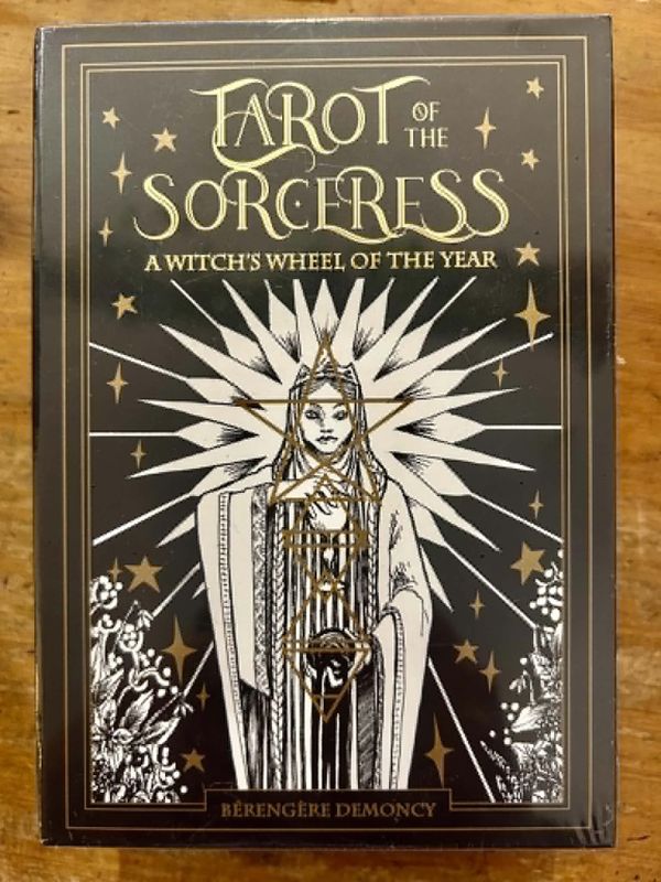 Tarot of the Sorceress Tarot Cards