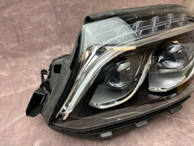 Driver side Headlight Mercedes-Benz GLS-Class X166 OEM A1669065803