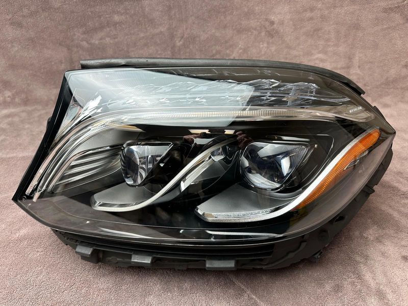 Driver side Headlight Mercedes-Benz GLS-Class X166 OEM A1669065803