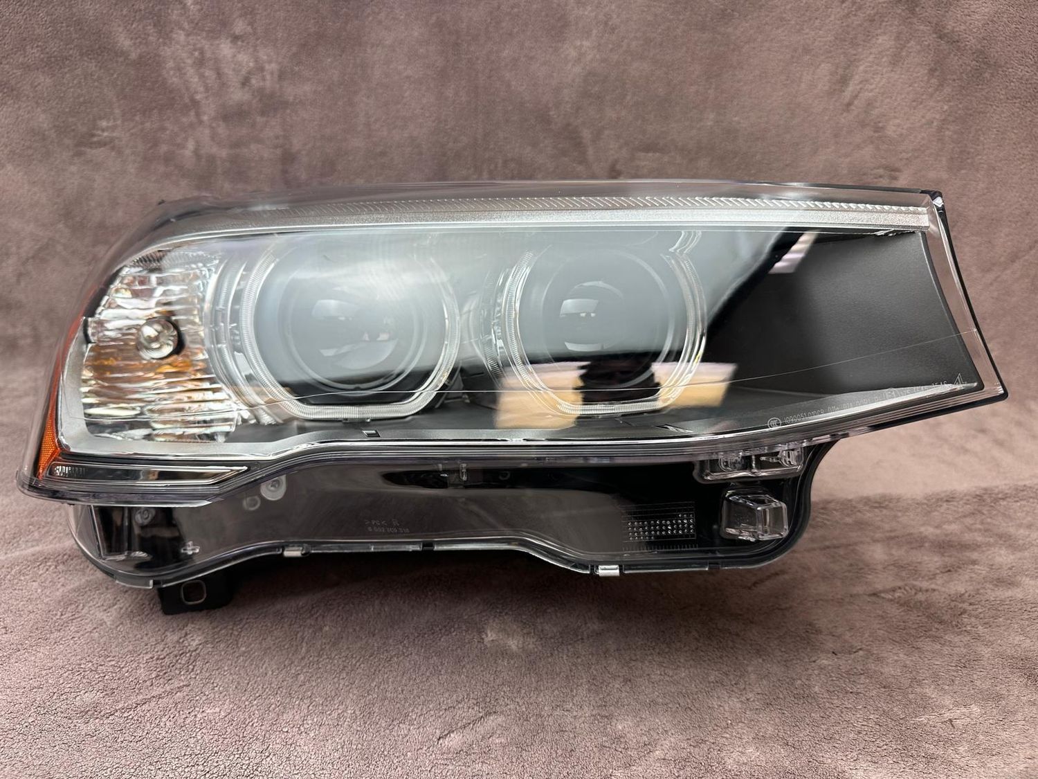 BMW X3 F25 LCI X4 F26 Xenon Headlight Left Side OEM GENUINE 7400017