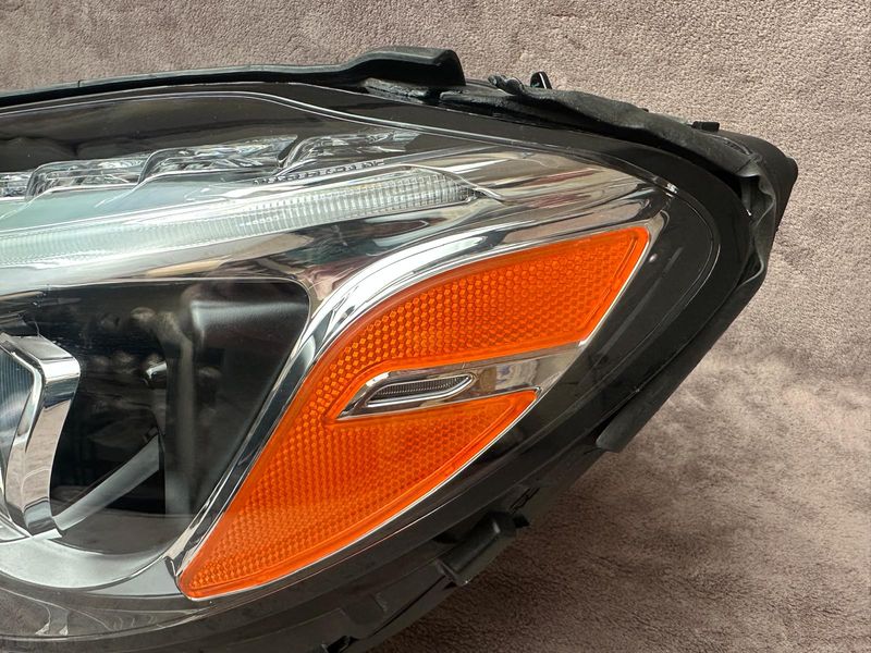 Mercedes-Benz C-Class (W205) - 2014–2018 - A2058201561 – Left Headlight