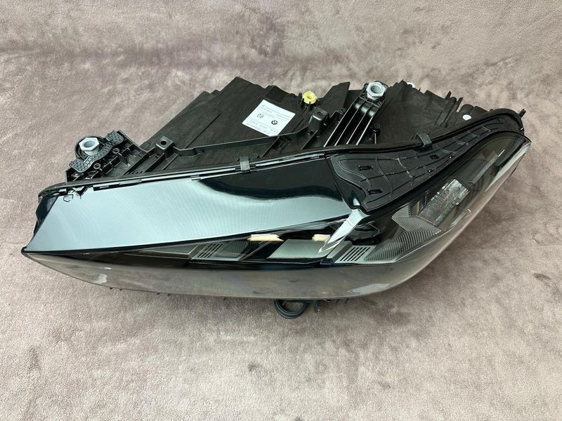 BMW X-Series G05;G06;F95;F96 High Black ,Shadow Line 2023-2026,Adaptive LED