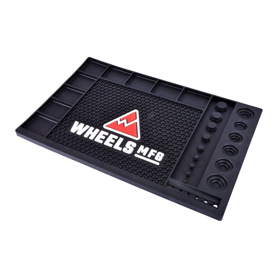 Wheels Manufacturing, Workbench Mat, 20"x12-3/4"