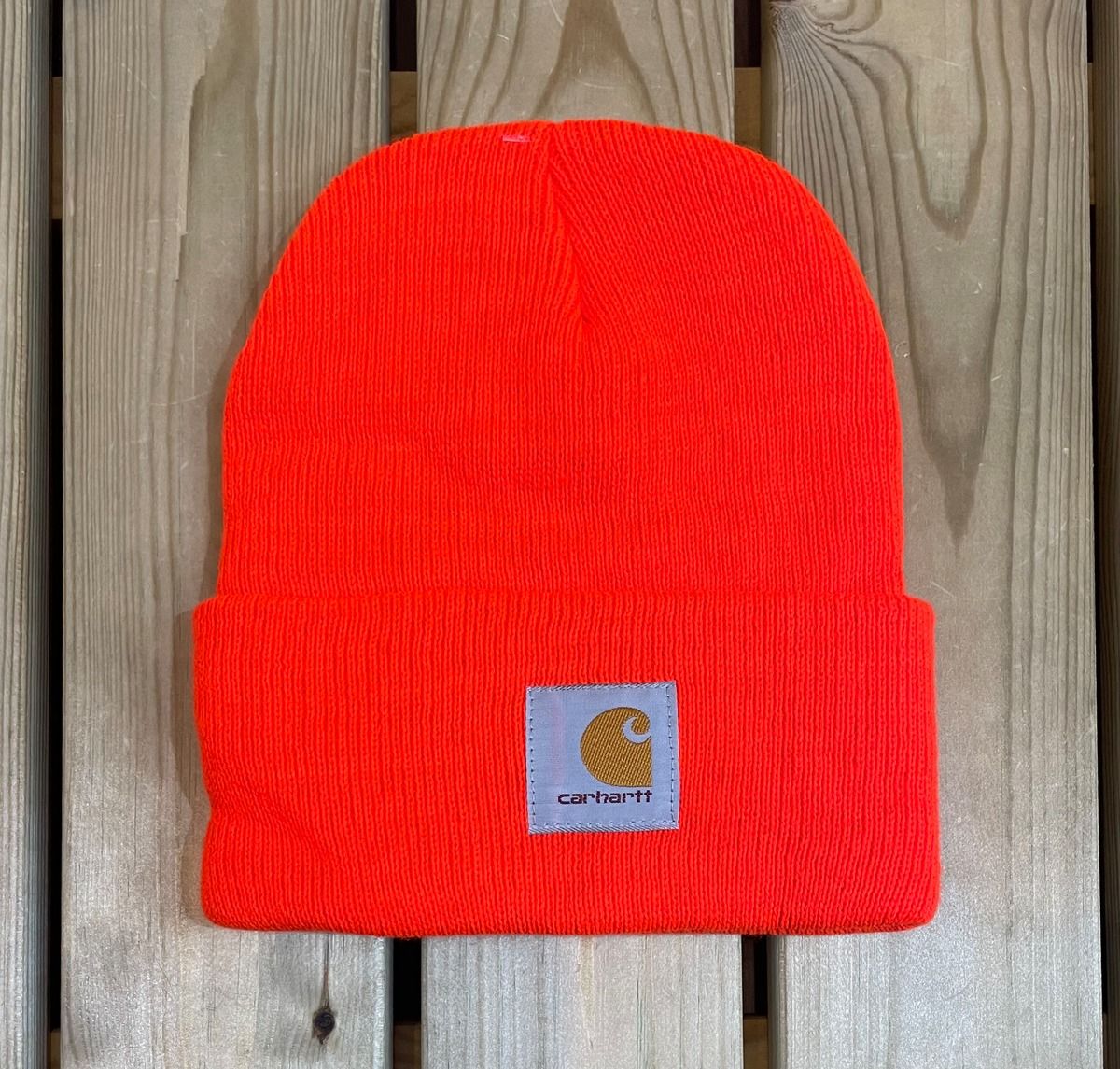 A18 Knit cuffed beanie