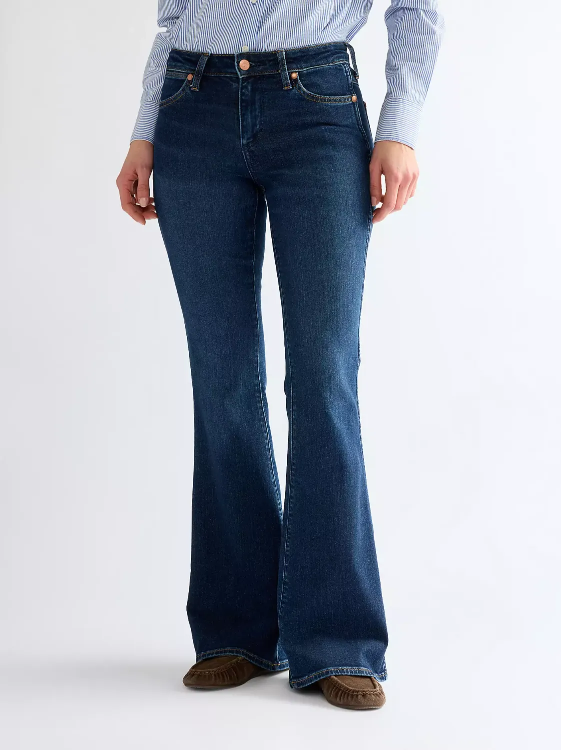 112388326 Montana Posh Parade
