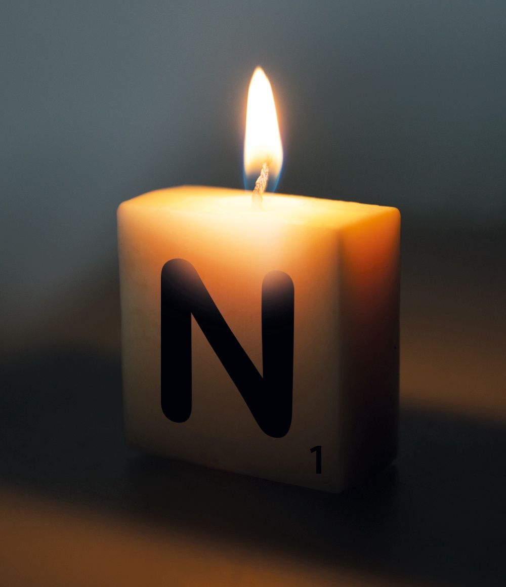 Letter kaarsje – N