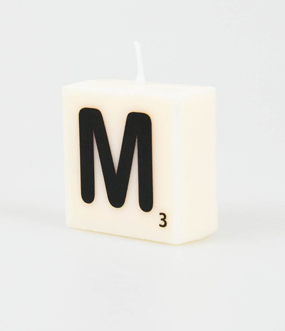 Letter kaarsje – M