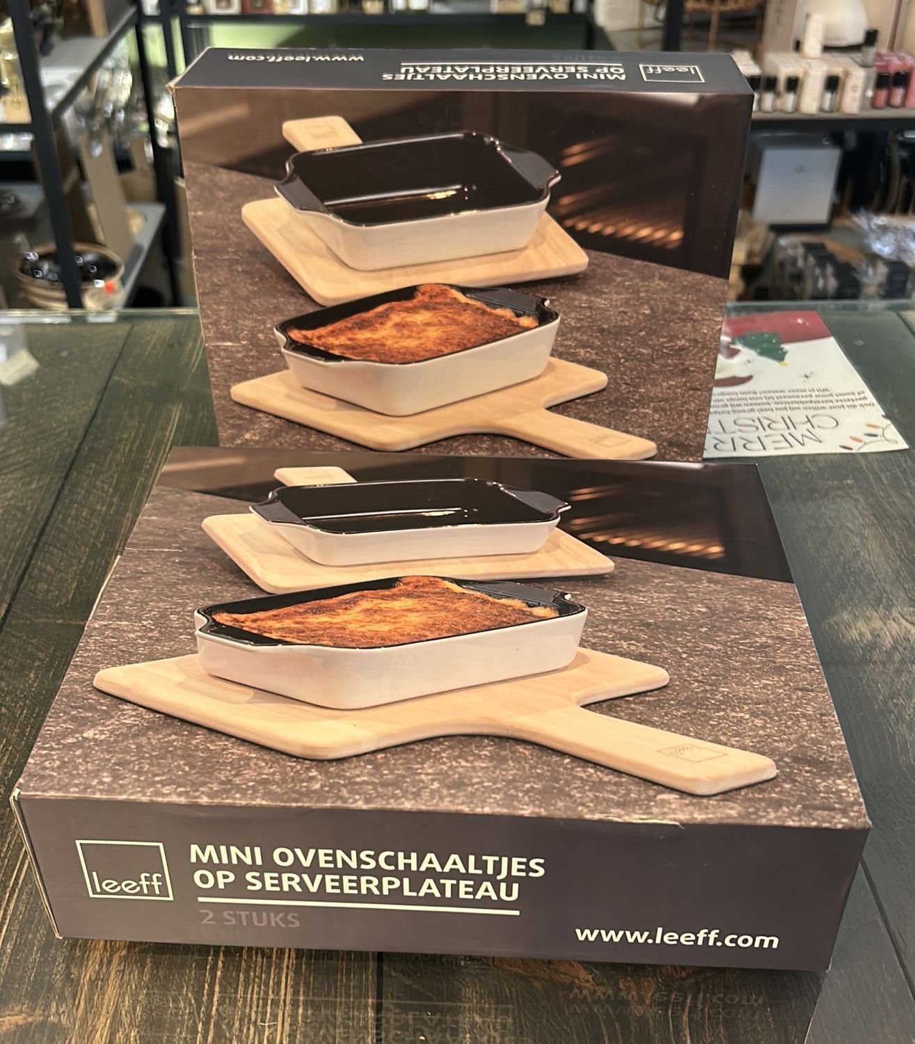Mini ovenschaaltjes op serveerplateau