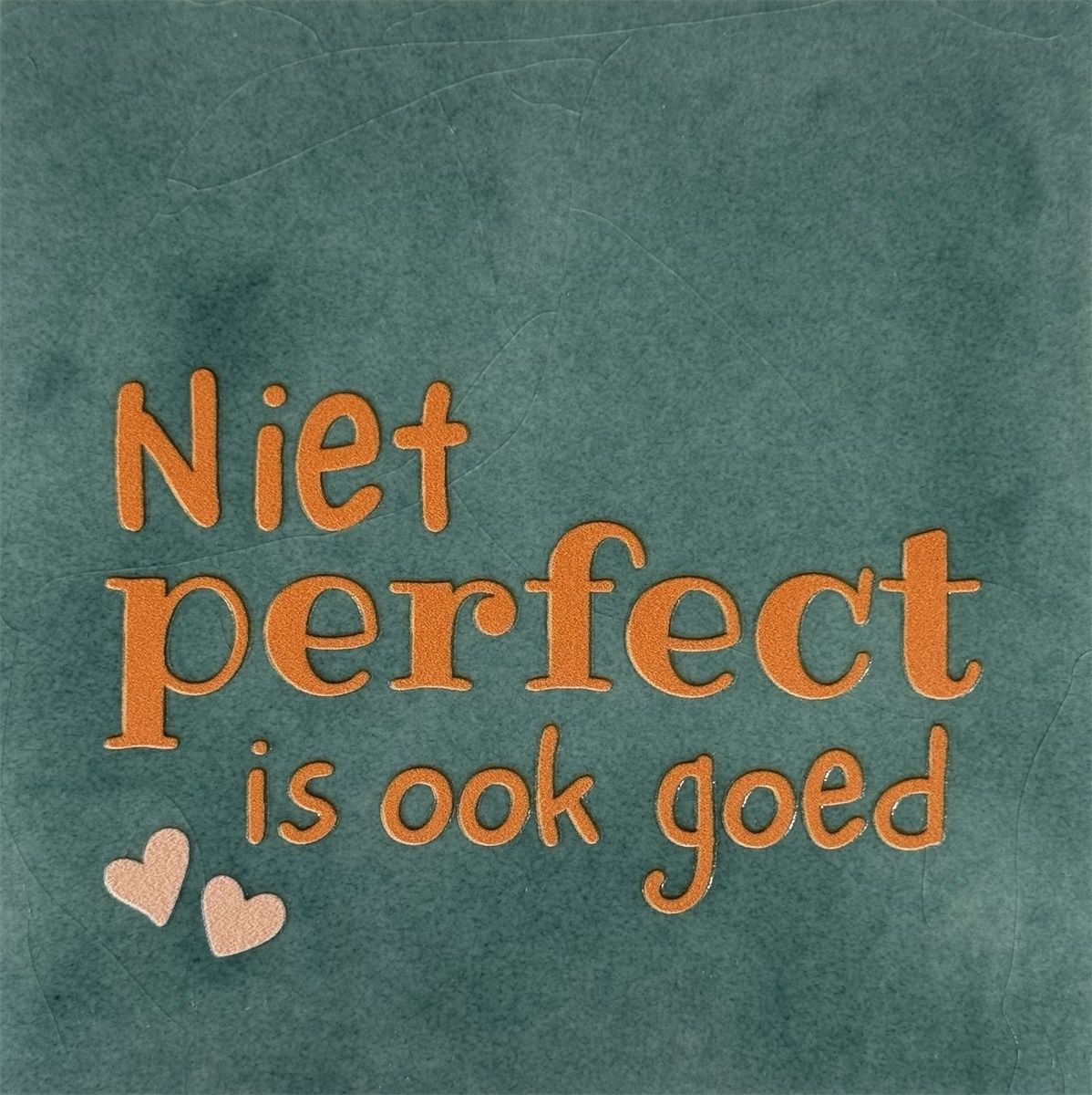 Tegeltje - Niet perfect - Zeegroen/oranje