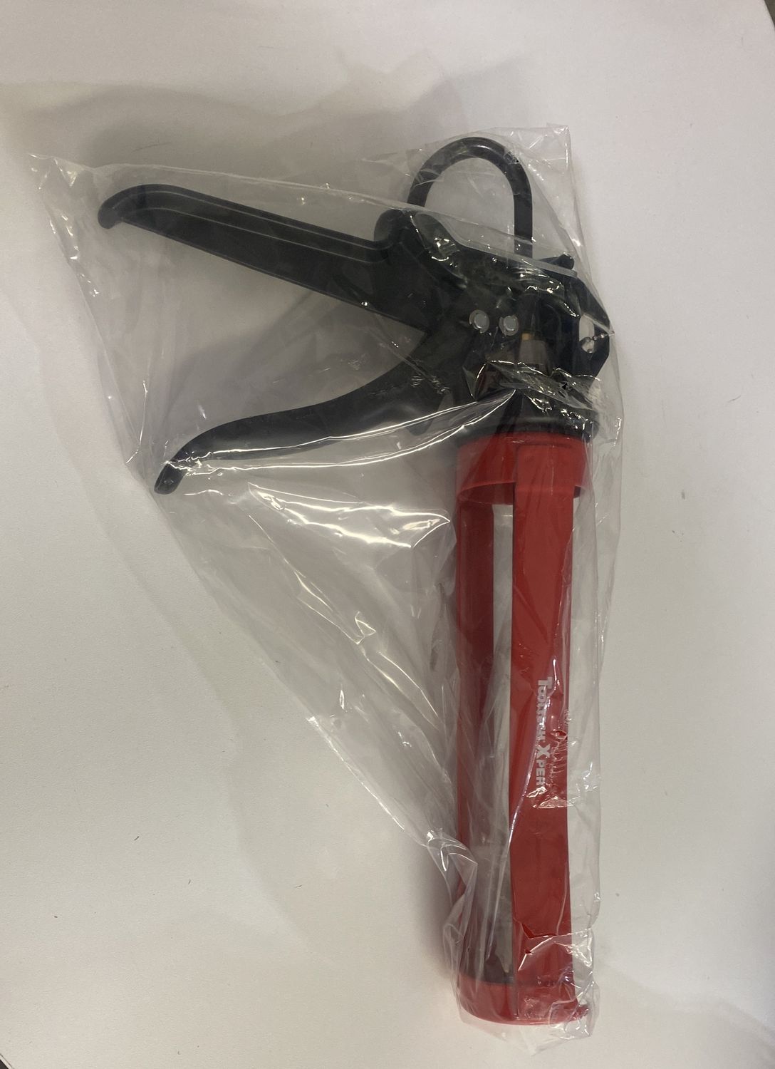 Pro Rotating Caulking Gun