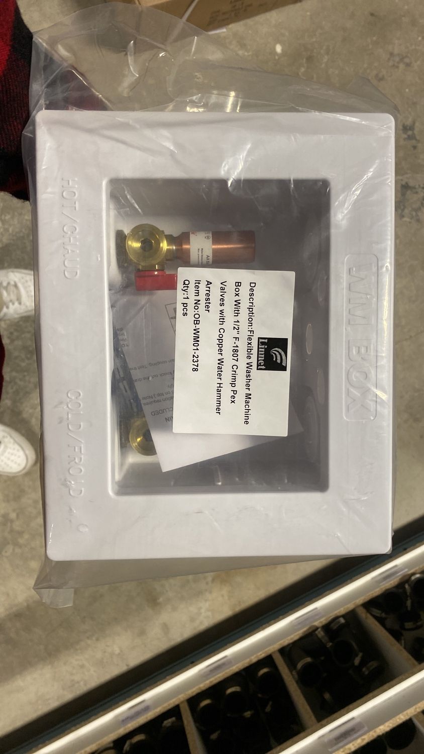 Laundry box with hammer