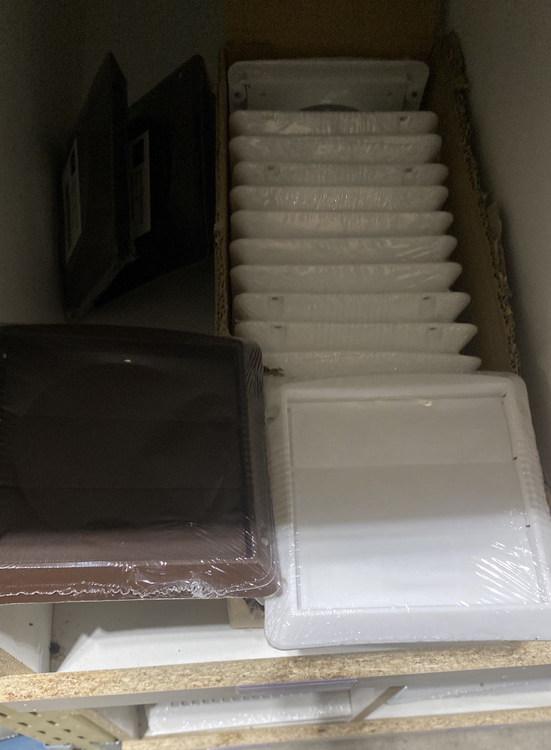 Plastic vent cap white 4”