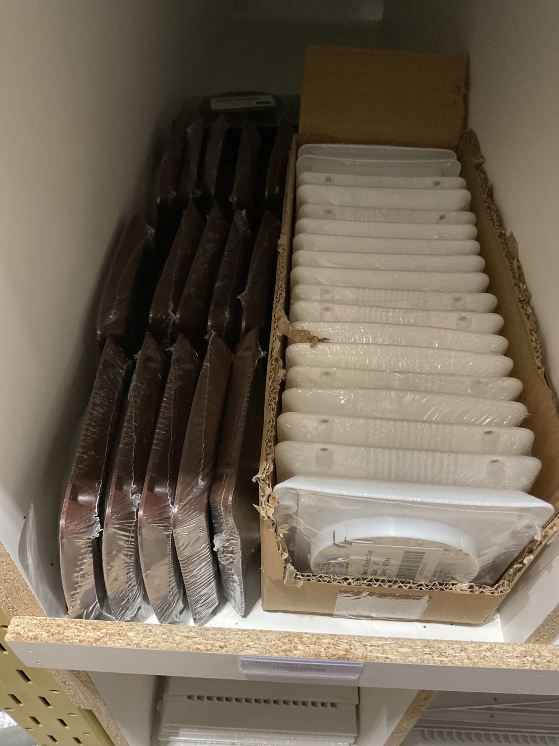 Plastic vent cap brown 4”