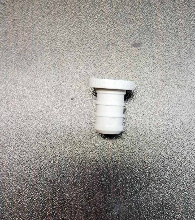 1/2" Poly-Alloy PEX Plug