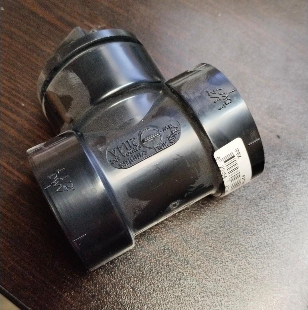 1.5  Cleanout  W  PLUG HH x FPT