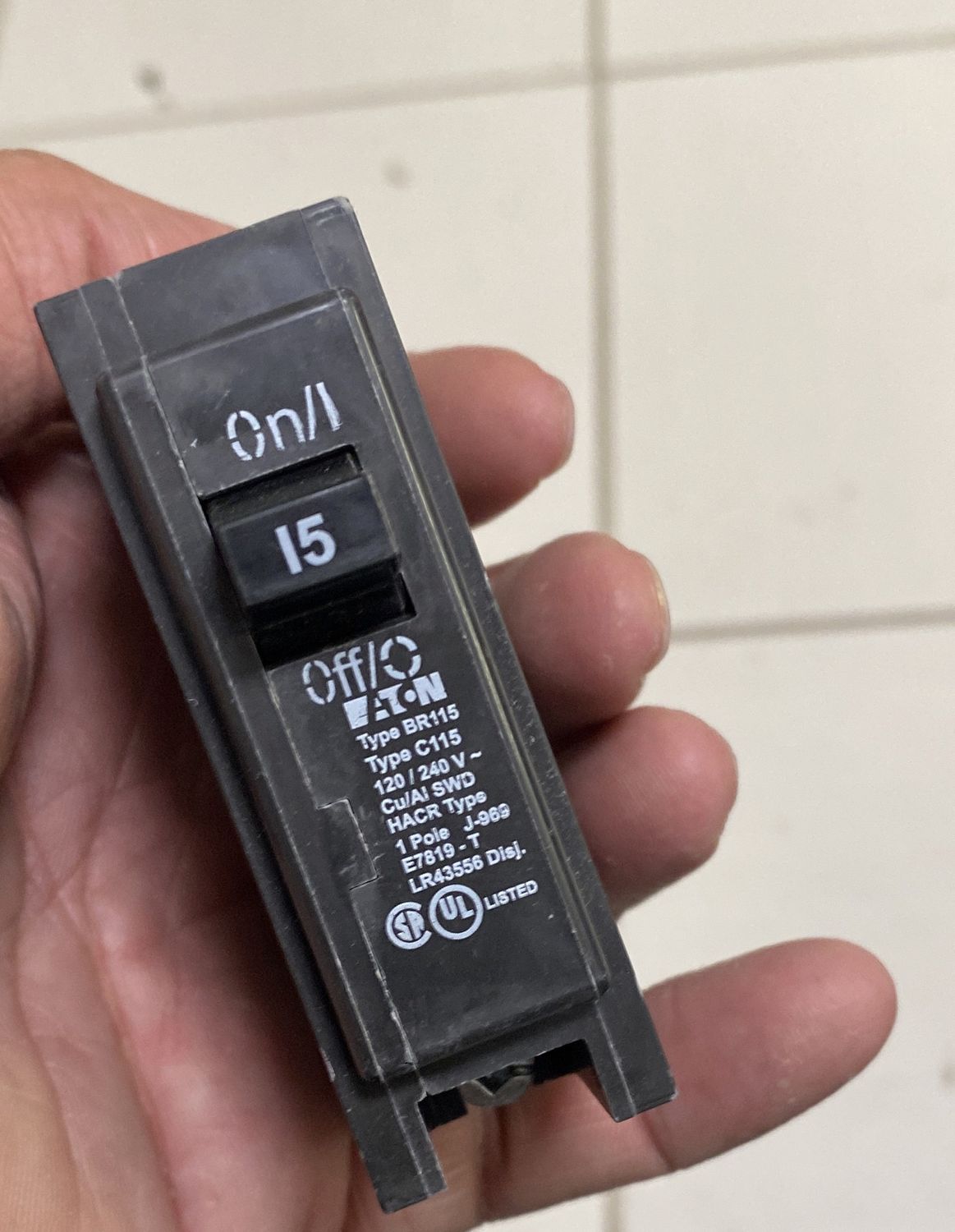 Panel breaker eaton BR115