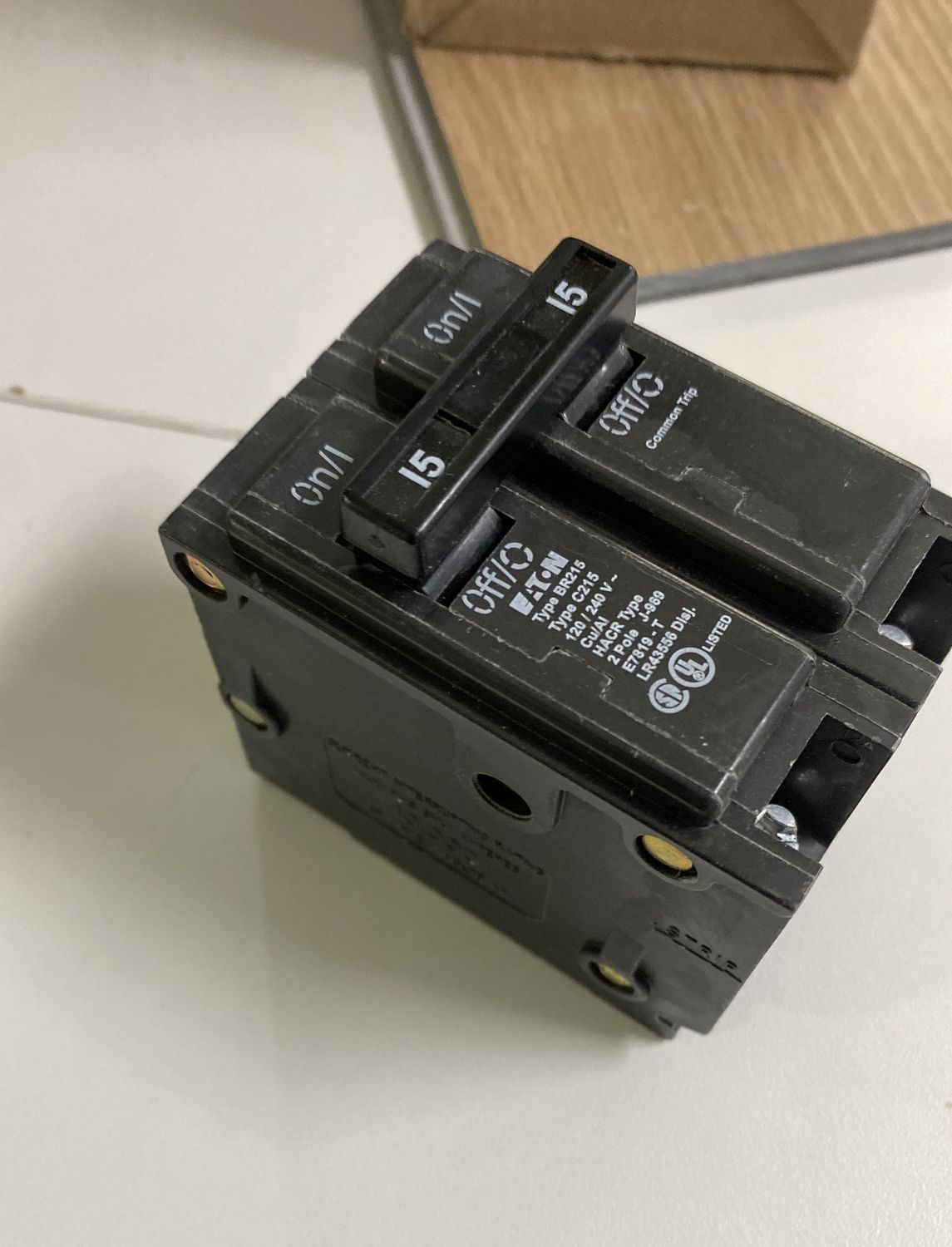 Circuit breaker 15A 2P Eaton BR215