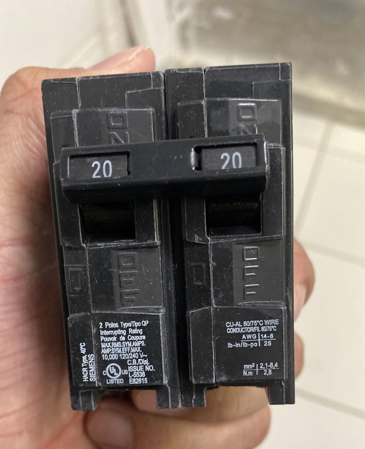 Panel breaker Siemens Q220 20A