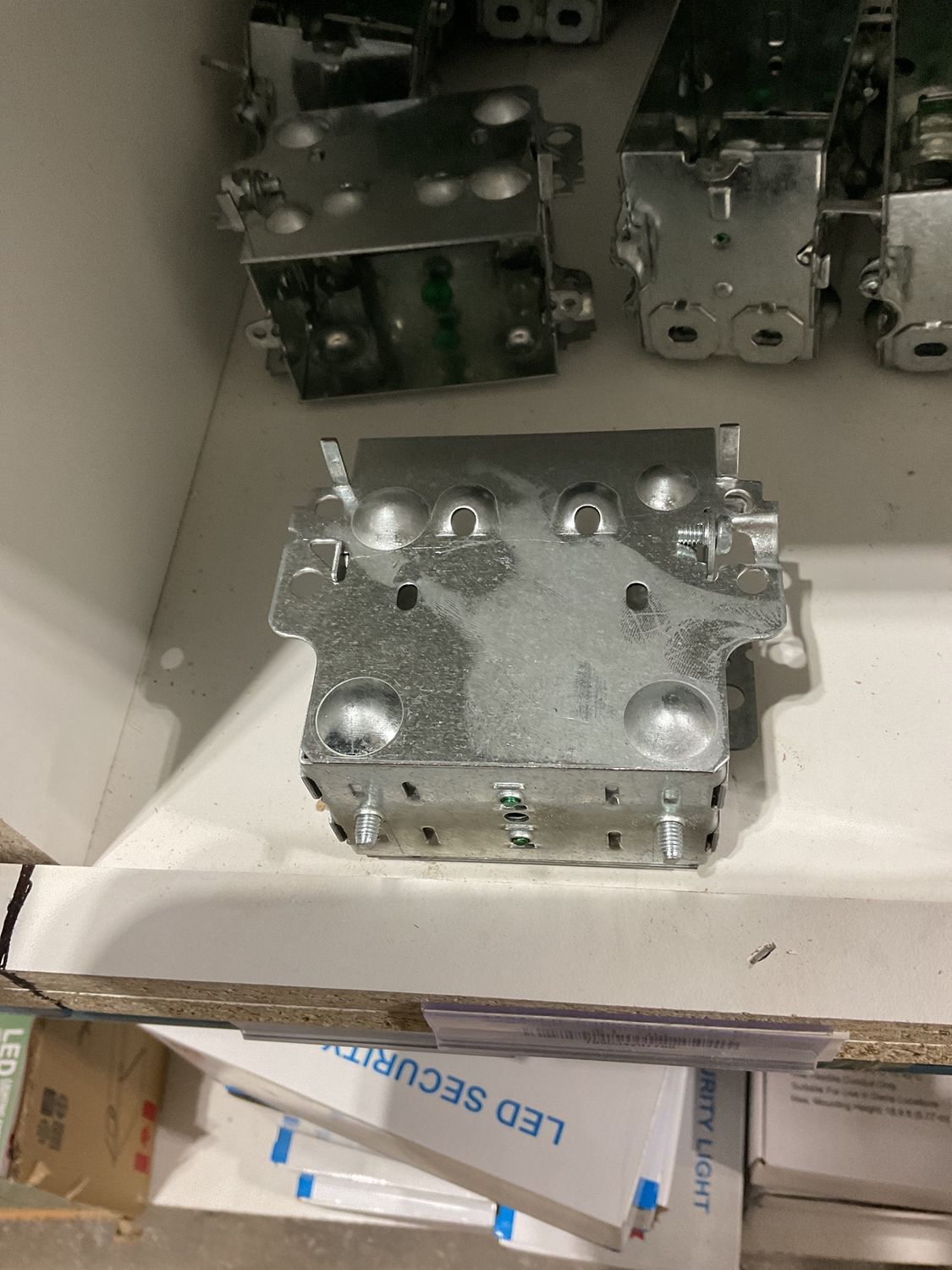 1004 LH GANGABLE 3” deep