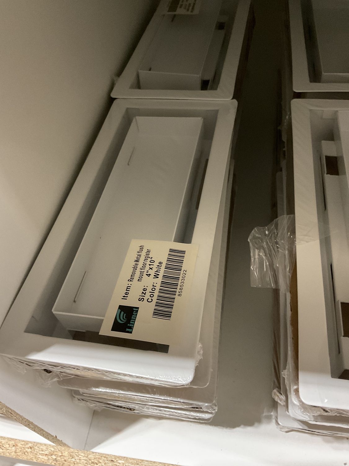 REMOVABLE METAL FLUSH MOUNT FLOOR REGISTER WHITE 4" X 10"